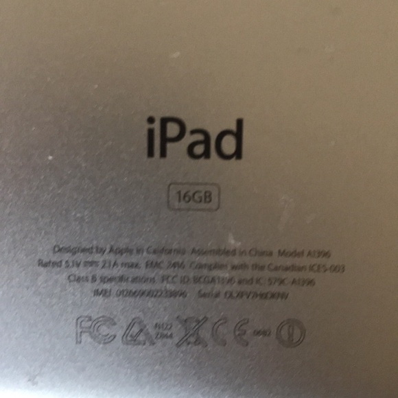 iPad 2nd Generation 16GB - Picture 4 of 4